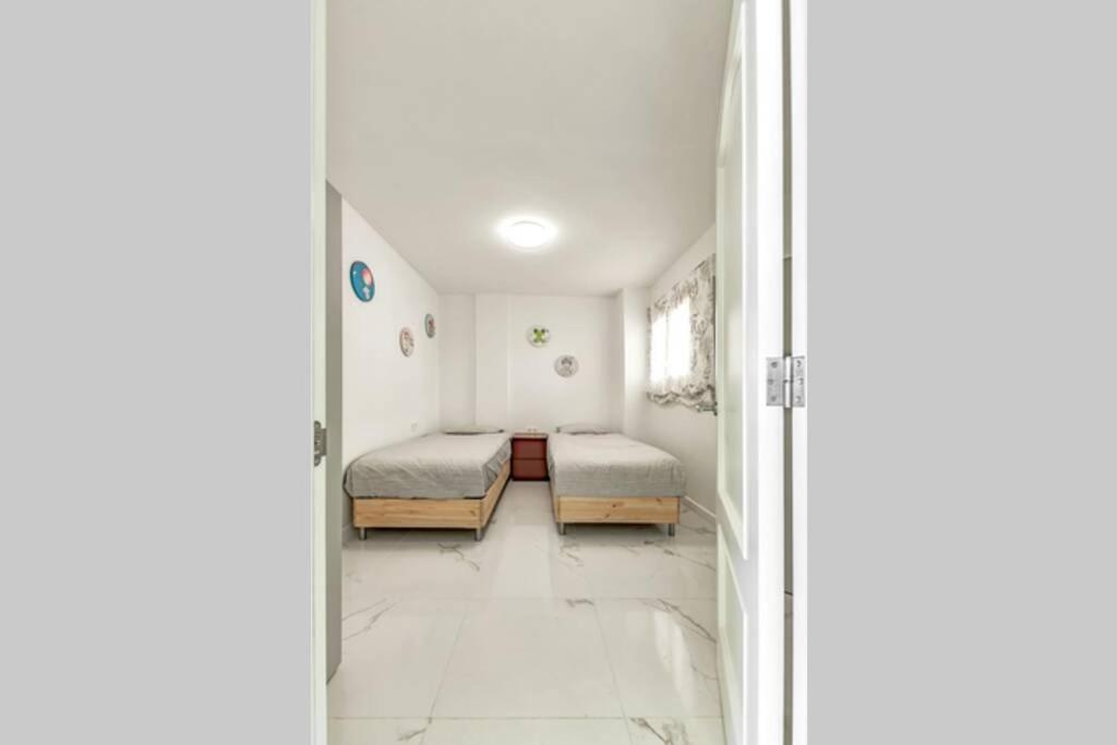 Modern Apartment In Parque Royal I, Playa Fanabe Адехе Экстерьер фото